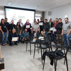 1edbddda54a5a0ff6780ccbc9bc8517d_479x446.93305439331